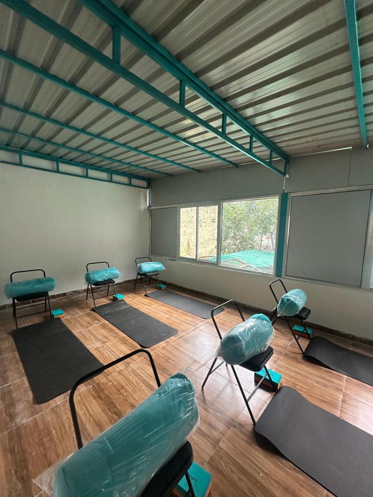 Yes Retreat Rishikesh Hotel Bagian luar foto